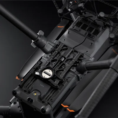 DJI Matrice 400 Dritte Gimbal-Verbindung